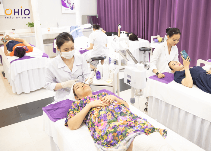 Trị mụn chuẩn y khoa