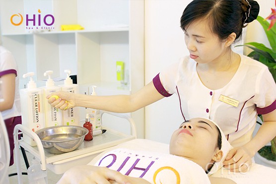Làm sạch da và tẩy tế bào chết Làm trắng, trẻ hóa da bằng mặt nạ sáng hồng