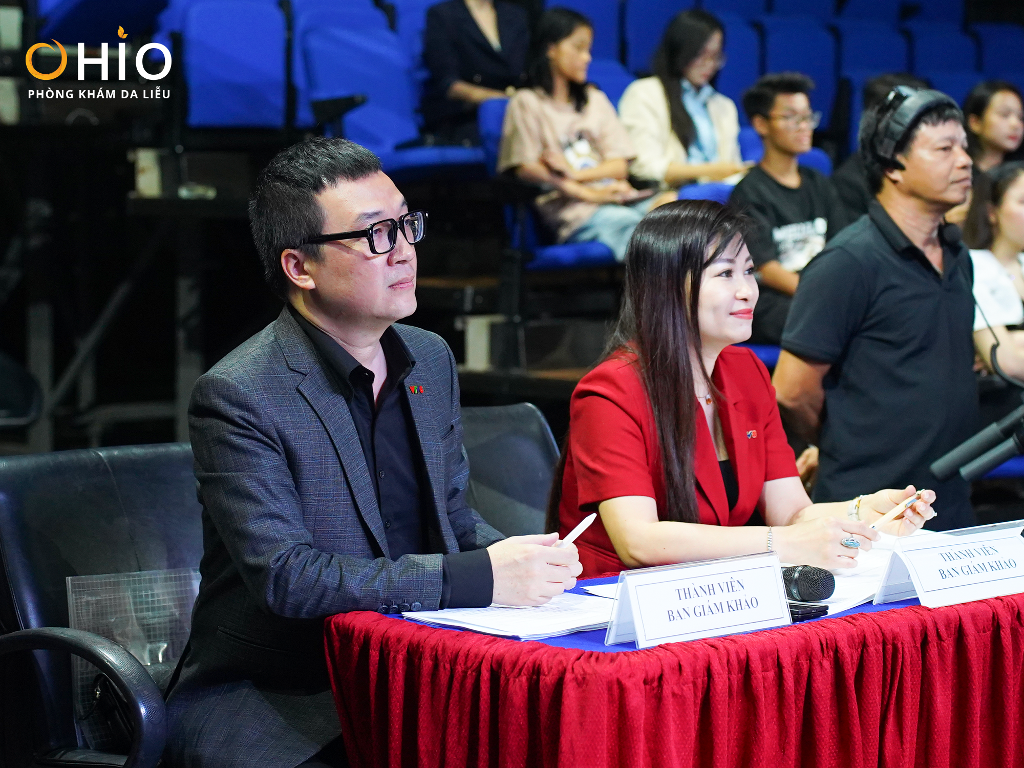 Da liễu OHIO đồng hành cùng VTV8 trong chương trình “MC Truyền hình - Giấc mơ trong tầm tay” - Phòng khám da liễu OHIO Da liễu OHIO đồng hành cùng VTV8 trong chương trình “MC Truyền hình - Giấc mơ trong tầm tay”