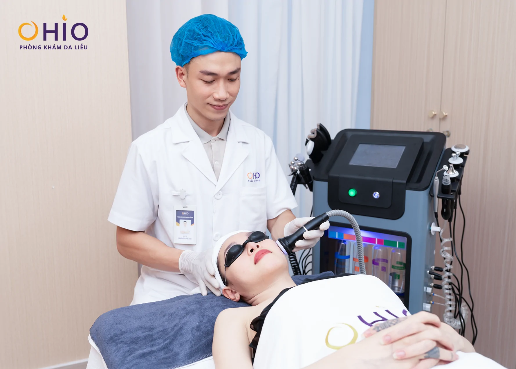 OHIO: Đánh Bại Sẹo Rỗ Bằng Sự Kết Hợp Giữa Y Khoa Bệnh Lý Và Thẩm Mỹ Cao Cấp - Phòng khám da liễu OHIO OHIO: Đánh Bại Sẹo Rỗ Bằng Sự Kết Hợp Giữa Y Khoa Bệnh Lý Và Thẩm Mỹ Cao Cấp