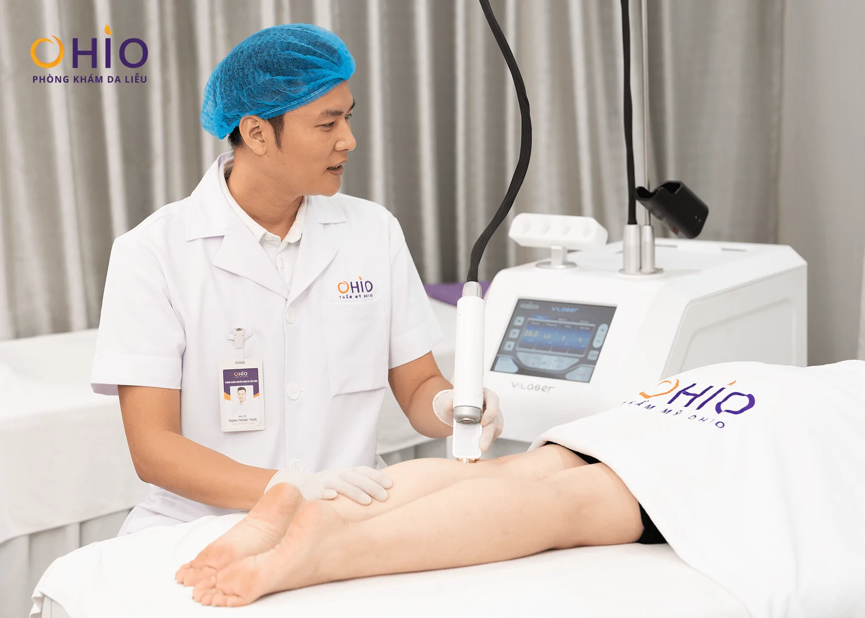 Giải pháp trị giãn mao mạch sau sinh giúp chị Phương Ly tự tin quay lại công việc - Phòng khám da liễu OHIO Giải pháp trị giãn mao mạch sau sinh giúp chị Phương Ly tự tin quay lại công việc