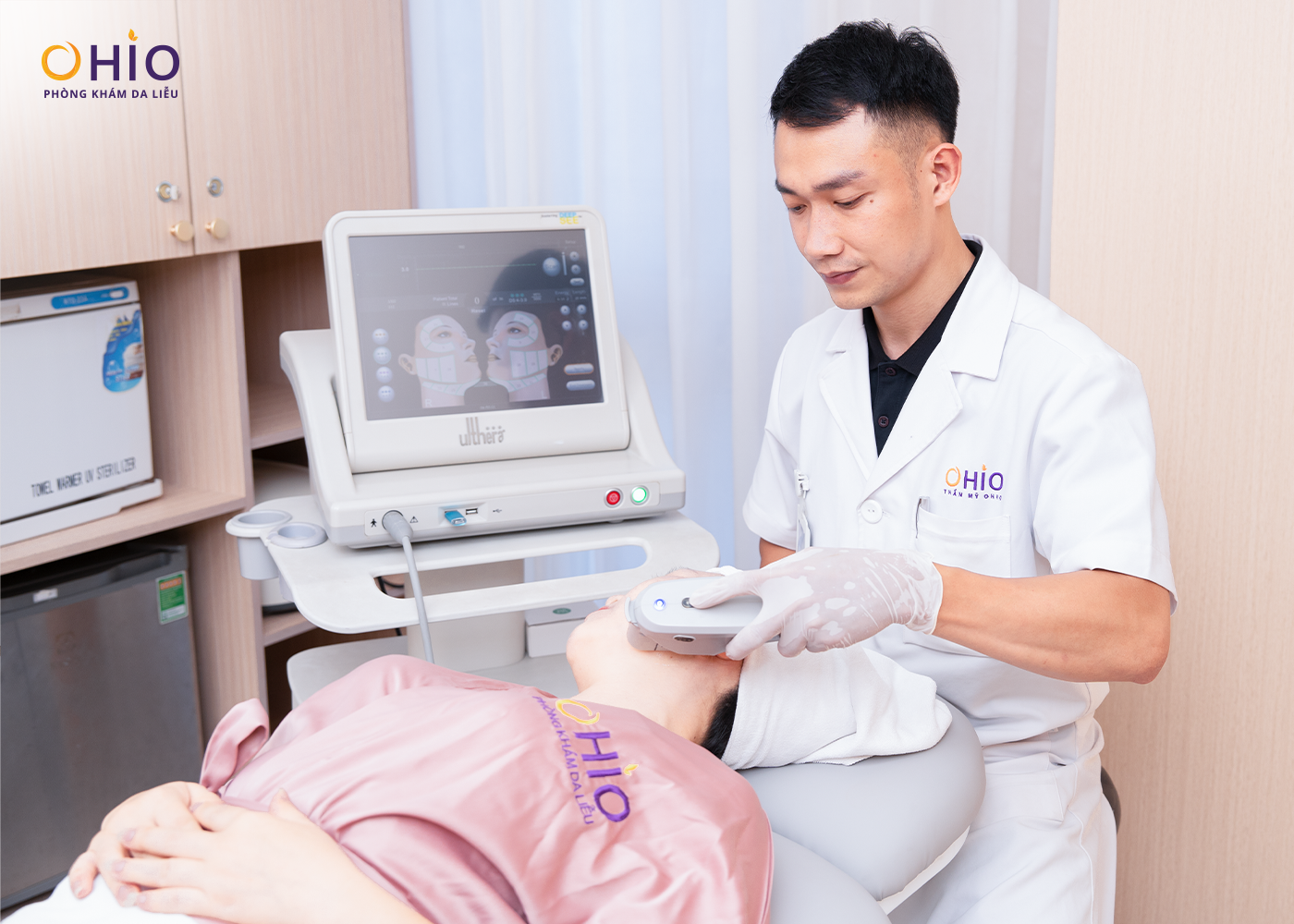 U60 vẫn trẻ đẹp tự tin, hành trình trẻ hóa da của chị Vũ Hồng Hạnh