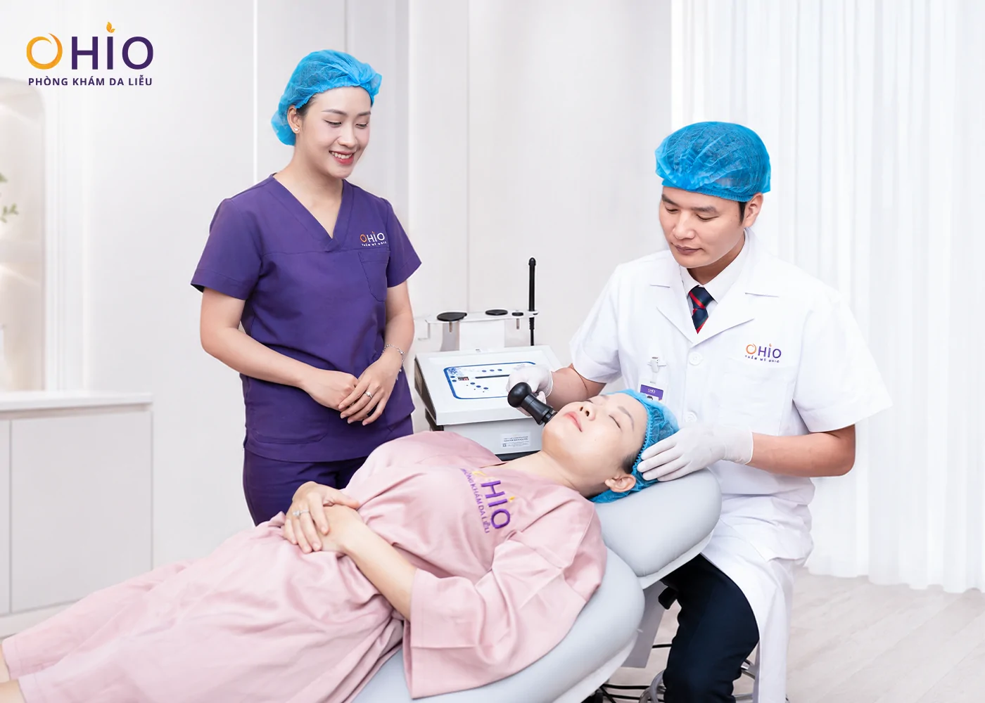 Trẻ hóa da và bài toán khó của phụ nữ thành đạt: Muốn trẻ đẹp nhưng không có nhiều thời gian - Phòng khám da liễu OHIO Trẻ hóa da và bài toán khó của phụ nữ thành đạt: Muốn trẻ đẹp nhưng không có nhiều thời gian